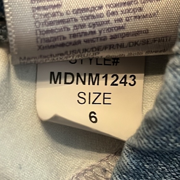 NYDJ Alina Pull On Ankle Jeans Light Wash Size 6 - Picture 13 of 13